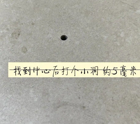 肥东瓷砖空鼓维修公司专业解答在瓷砖铺贴过程中，如果砂料搅拌不均匀，将会带来以下问题